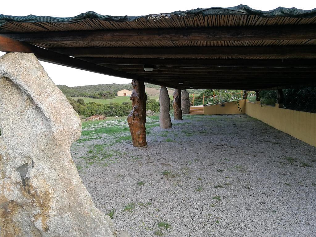 Country House Vignola Mare Aglientu Exterior foto