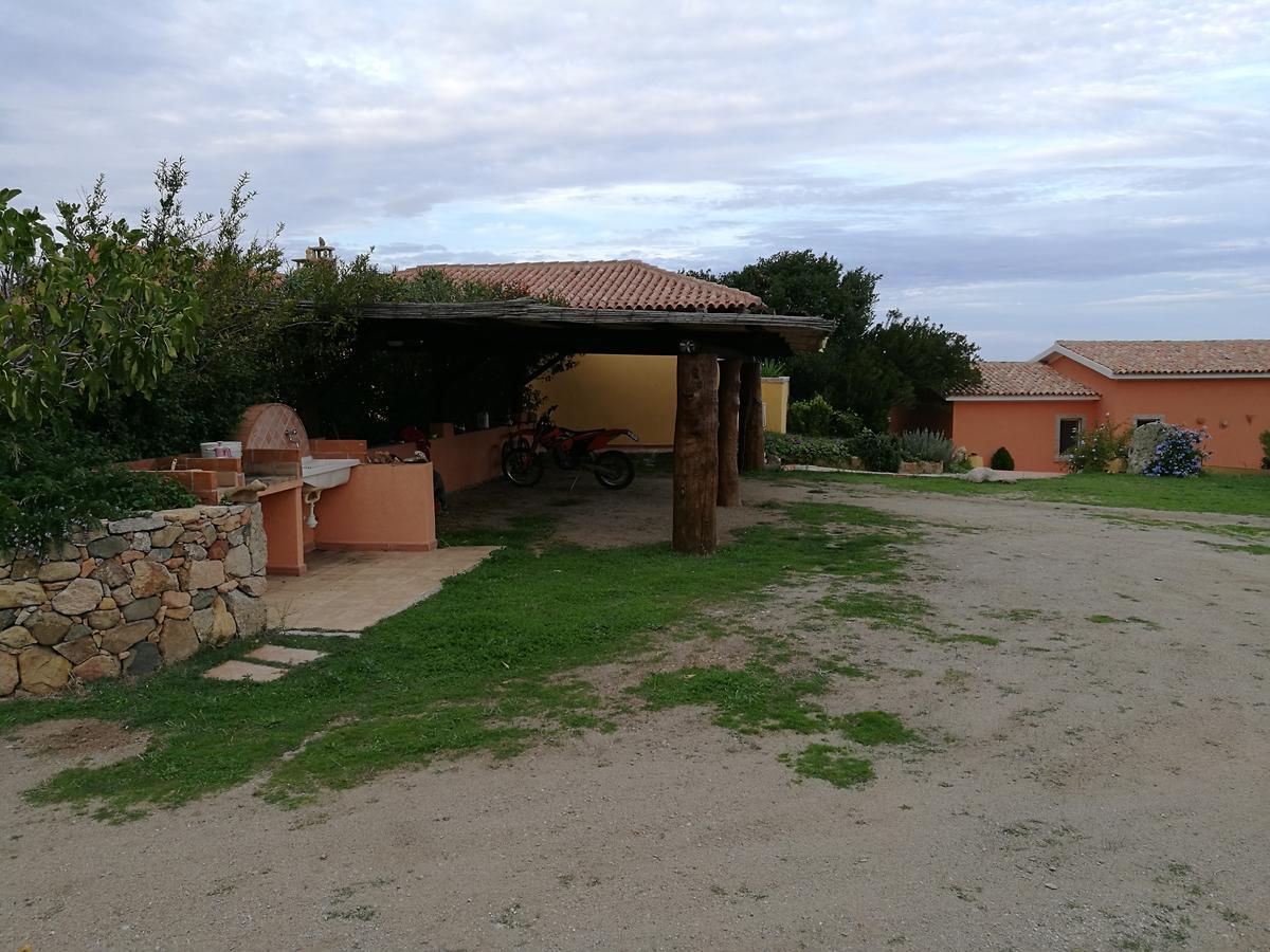 Country House Vignola Mare Aglientu Exterior foto