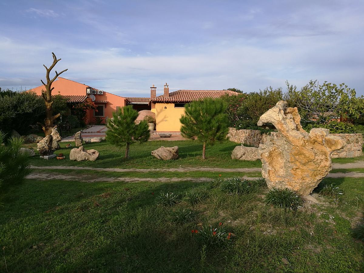 Country House Vignola Mare Aglientu Exterior foto